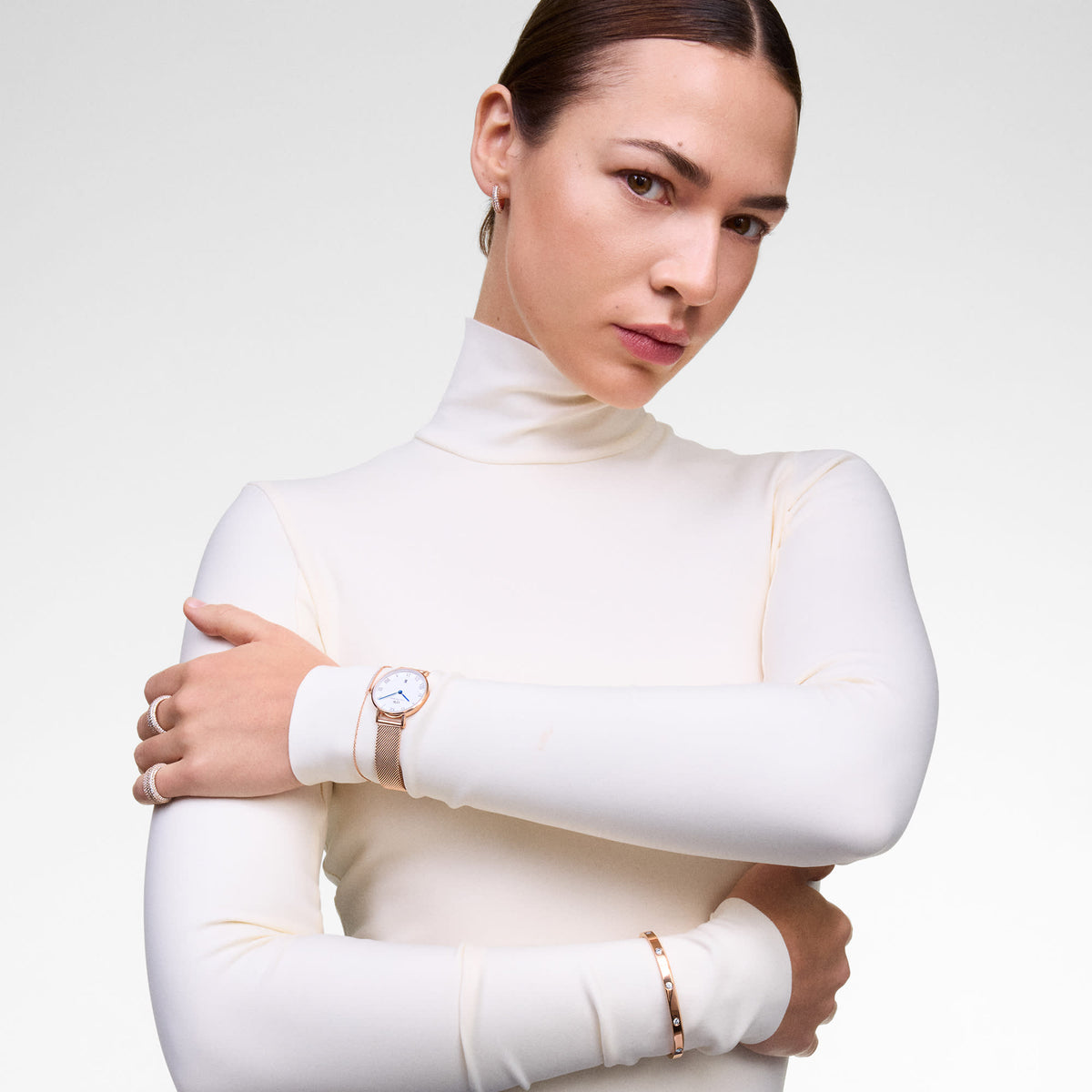 Đồng hồ Petite Roman Numerals Date - Vàng hồng