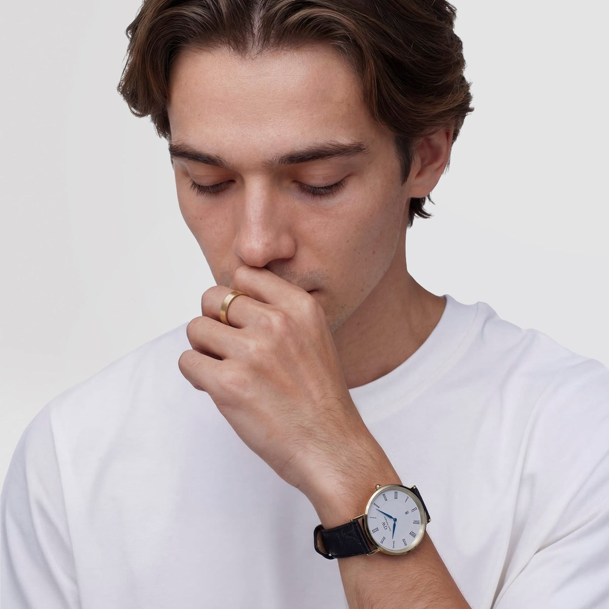 Đồng hồ Classic Roman Numerals Date Black Croc Belly - Vàng 